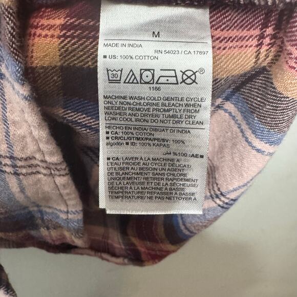 Old Navy Women’s Boyfriend Shirt M Plaid Flannel Button‎ Down Long Sleeve Cotton - Picture 3 of 7